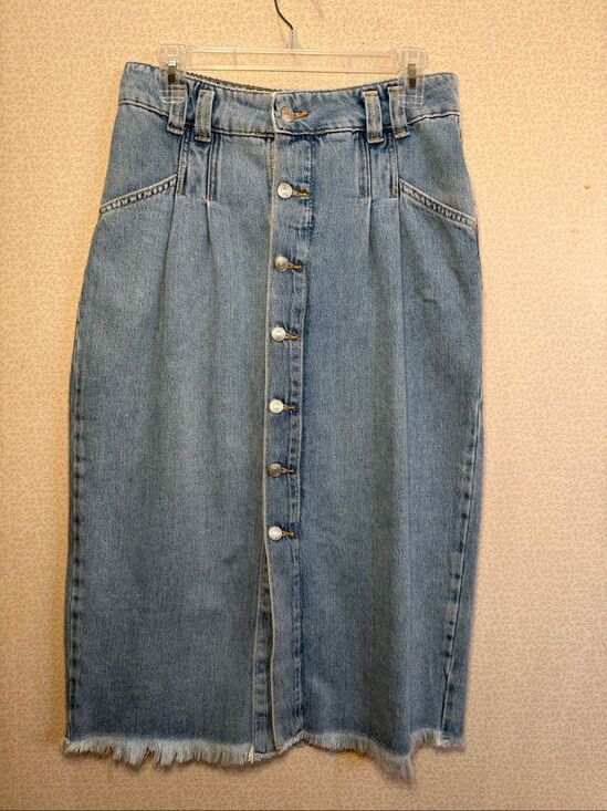 We The Free Dresses & Skirts - We The Free denim midi skirt